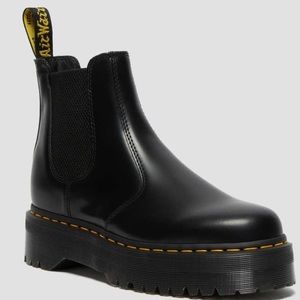 Dr. Martens 2976 Quad Platform Chelsea Boots